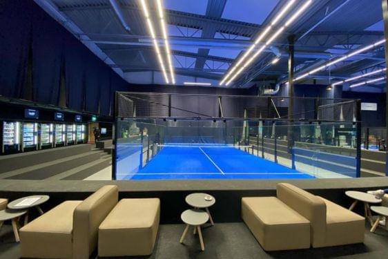 7 Sewa Lapangan Padel Surabaya dengan Fasilitas dan Suasana yang Fun