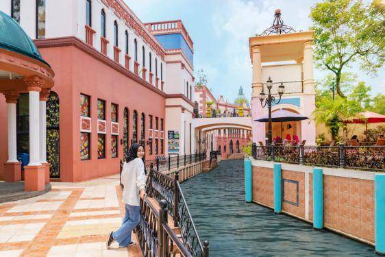 12 Wisata Puncak Bogor yang Estetik Abis, Ada Nuansa Kota Venice!