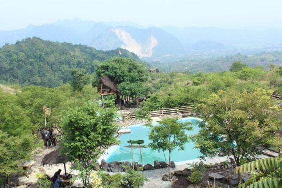 Rock Garden Batu Luhur.jpg