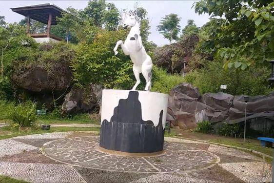 Hutan Kota Mayasih.jpg