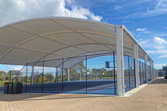 3 Sewa Lapangan Padel Jakarta Pusat Terdekat yang Pas untuk Refreshing