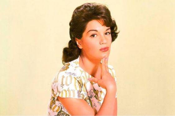 Lirik Lagu ‘You Can Ask the Flowers’ Connie Francis dan Artinya 6.jpg