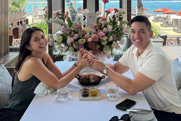 Pasangan Artis yang Menikah Lebih dari 15 tahun