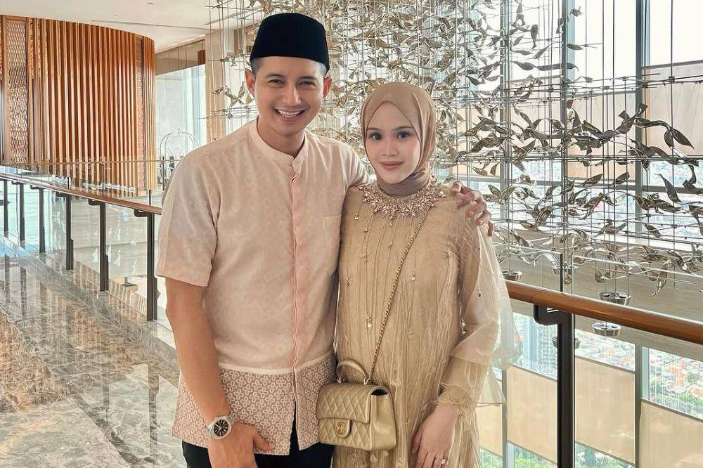 Chand Kelvin dan Istri Sambut Kelahiran Anak Pertama (3).jpg
