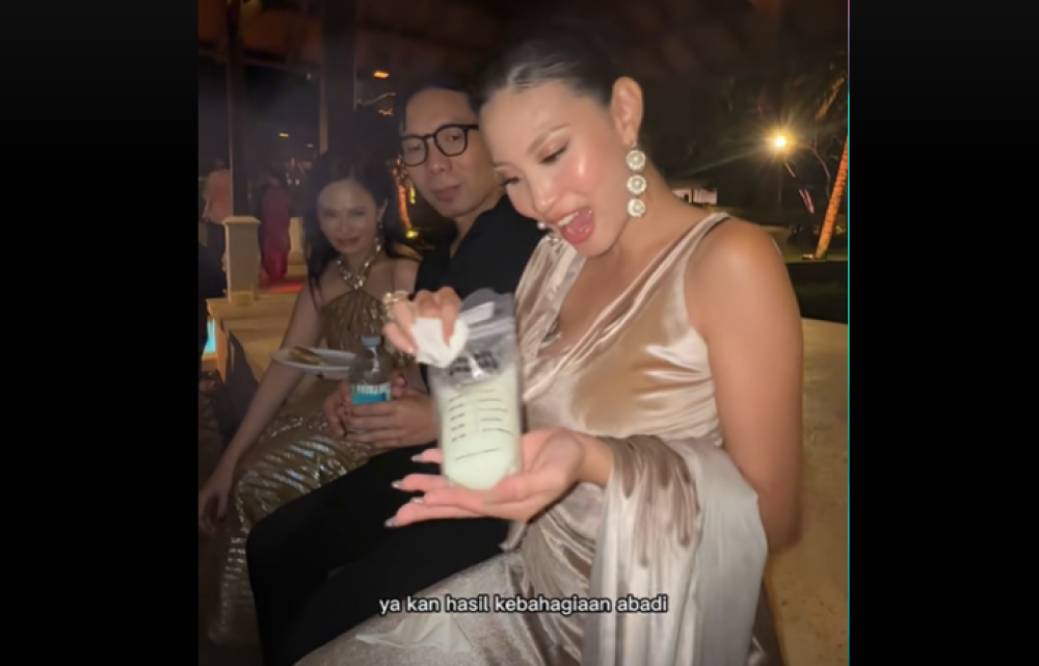 Patricia Gouw pumping di acara pesta Luna dan Maxime