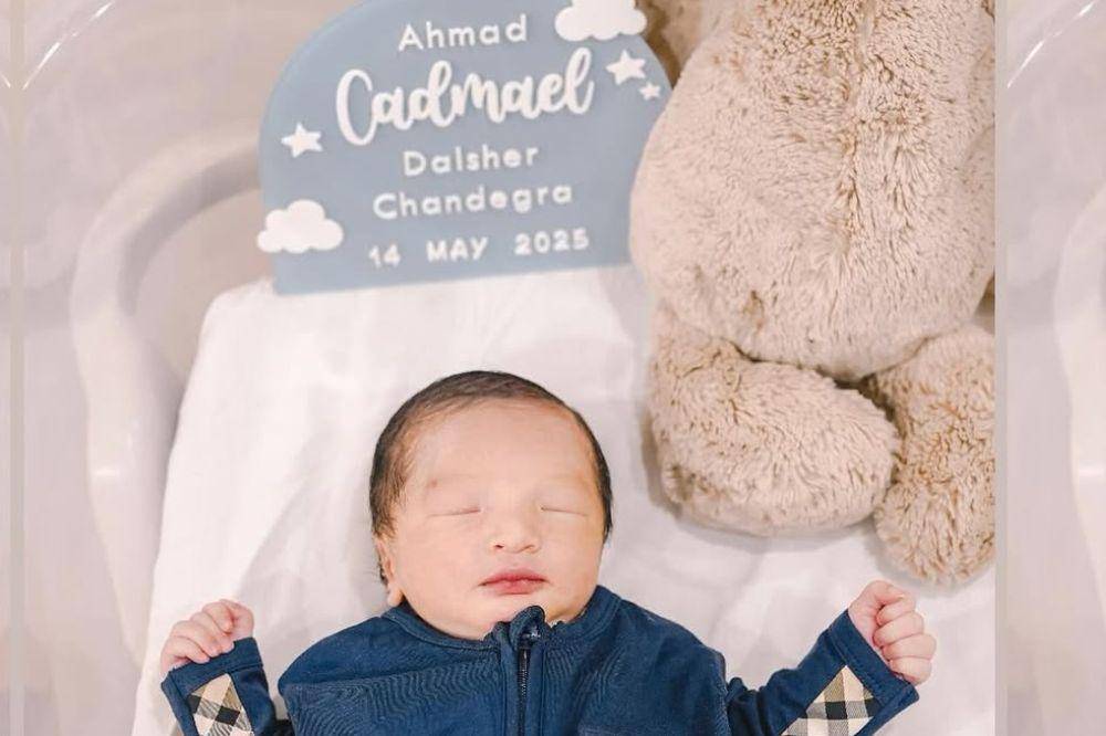 Chand Kelvin dan Istri Sambut Kelahiran Anak Pertama (1).jpg