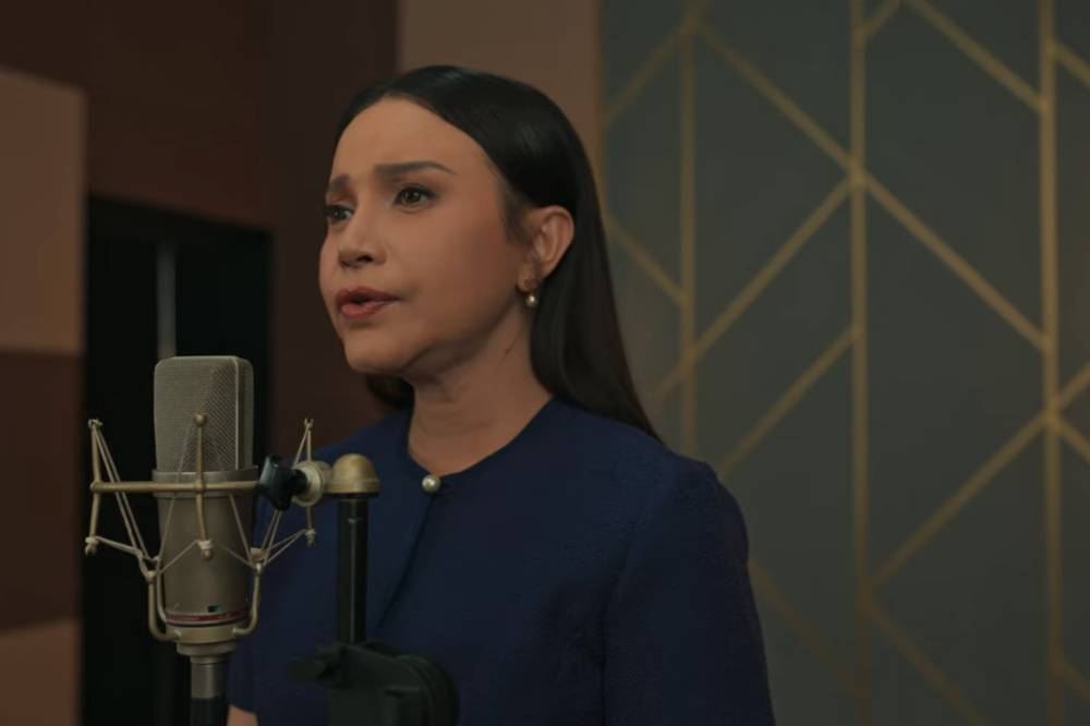 Video musik Aku Baik Saja Rossa OST Tak Ingin Usai di Sini