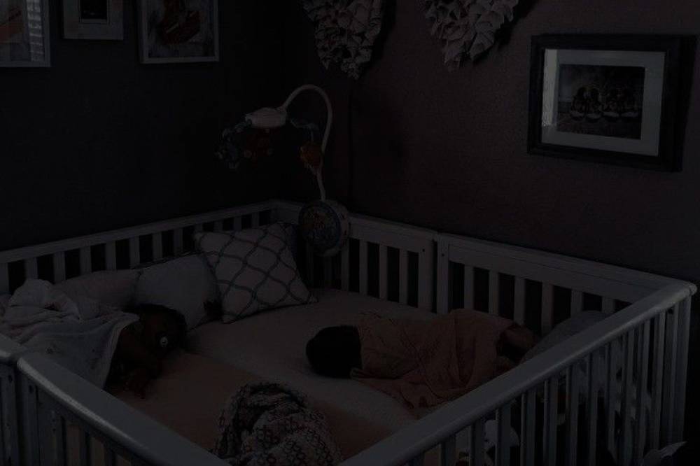 Kamar saat malam .png