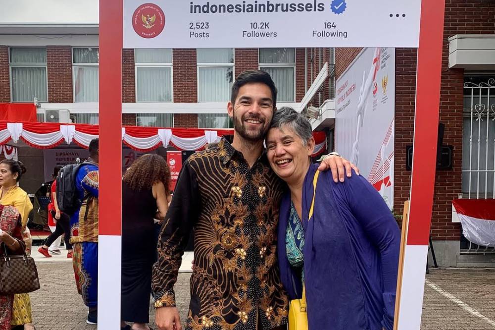 Foto Keluarga Sandy Walsh 