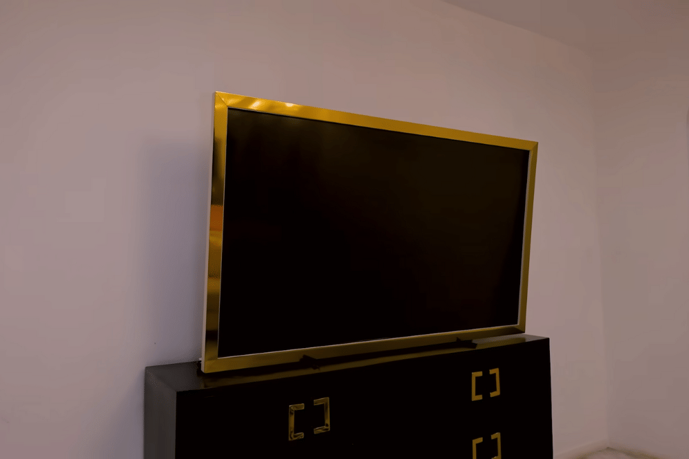 Foto kamar tamu di rumah Tasyi Athasyia