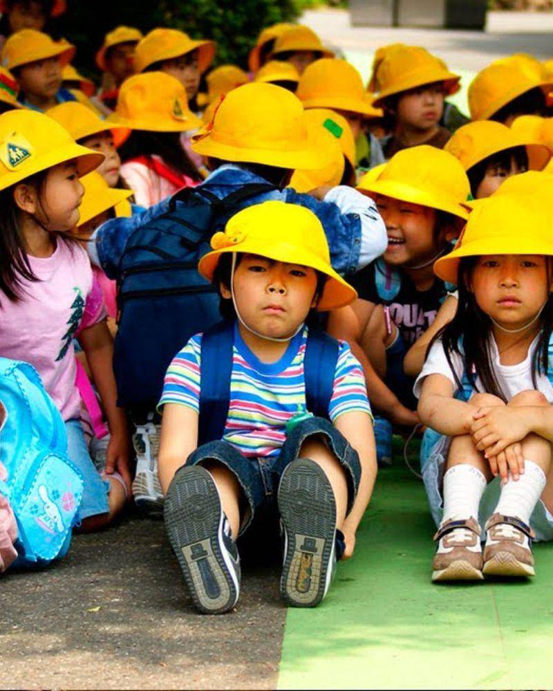 anak di jepang berangkat sekolah sendiri