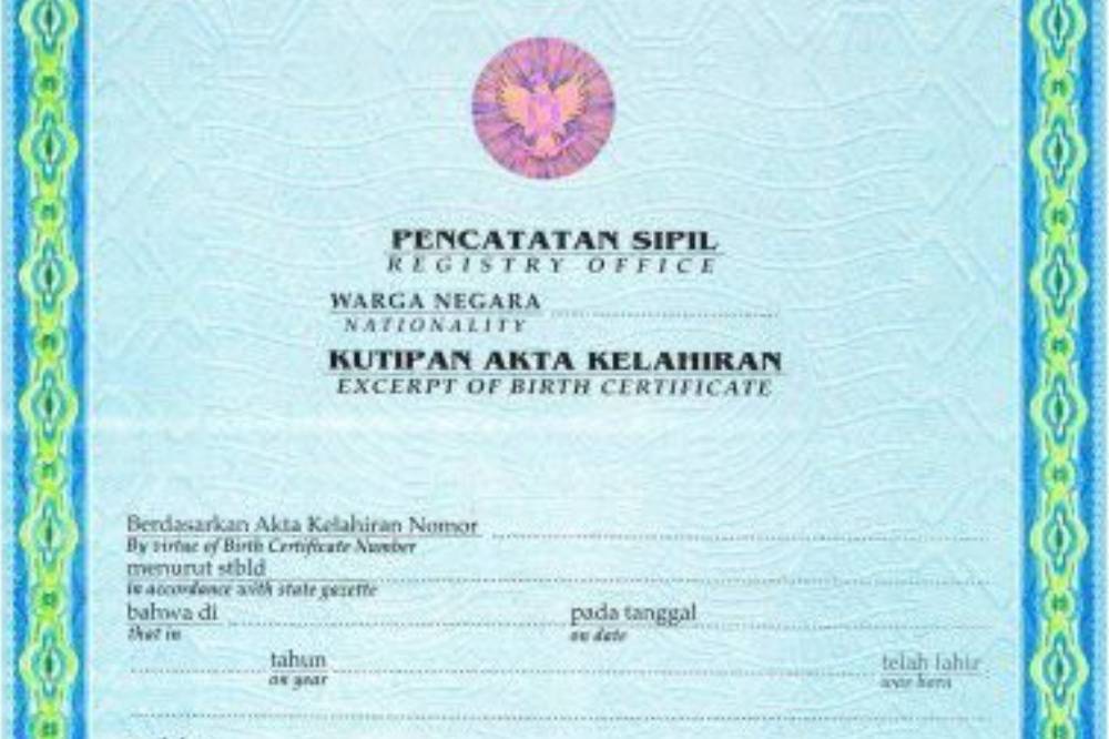 Akta kelahiran anak.png