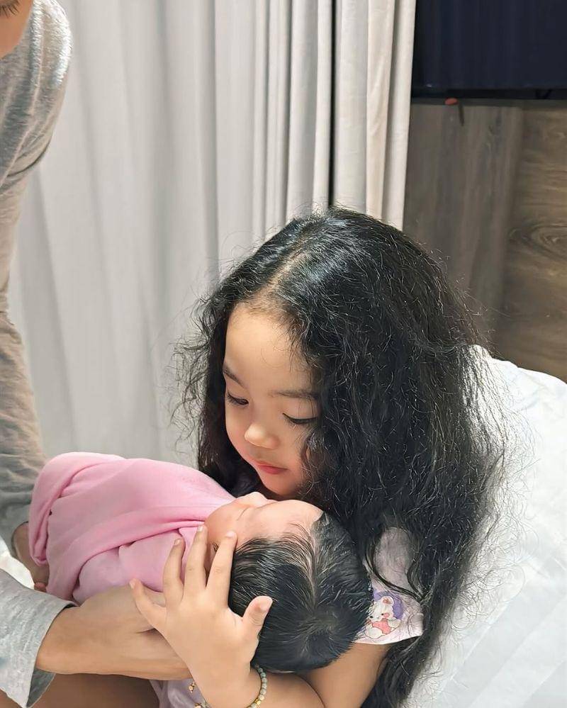 xarena baby x anak siti badriah