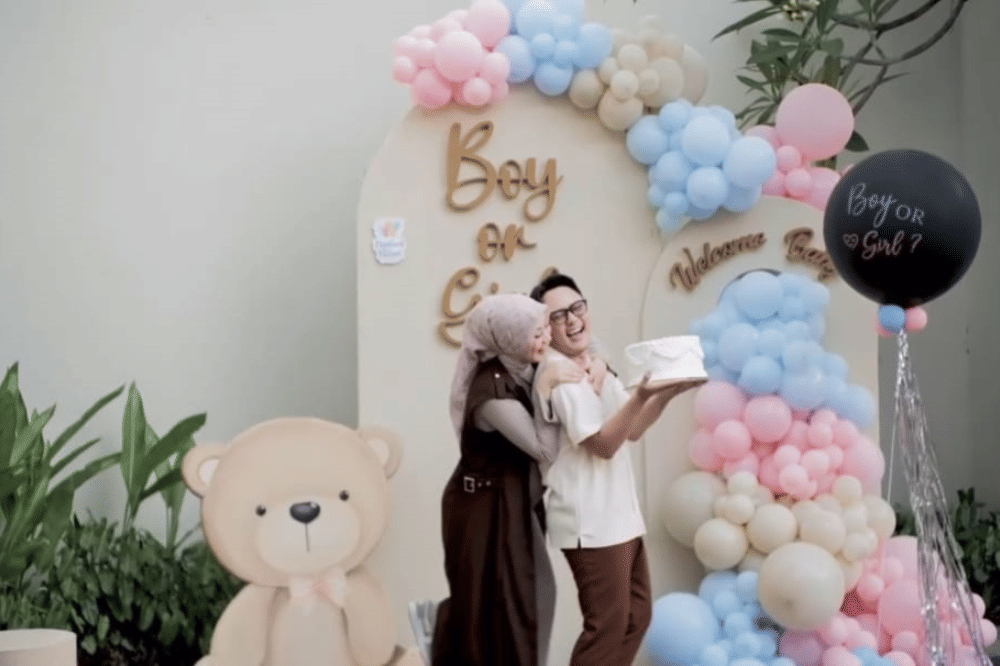 Nuansa pink & biru.png