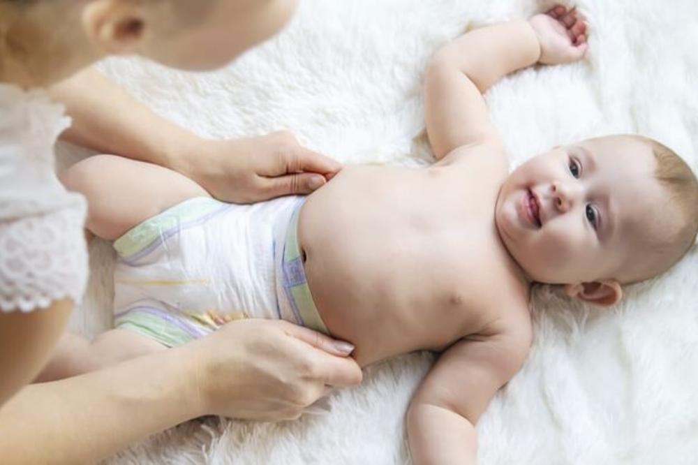 Bahaya A-Pee-Poo-Calypse, Pipis Bercampur Pup pada Popok Bayi