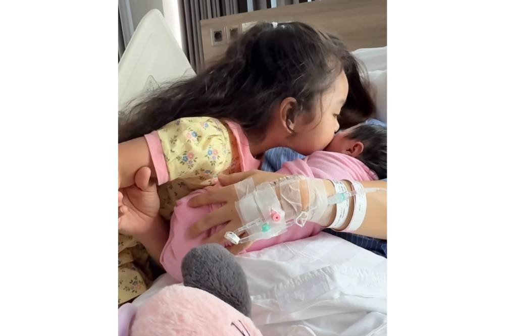 Momen Xandraya Digemesin Xarena, Anak Siti Badriah dan Krisjiana 4.png