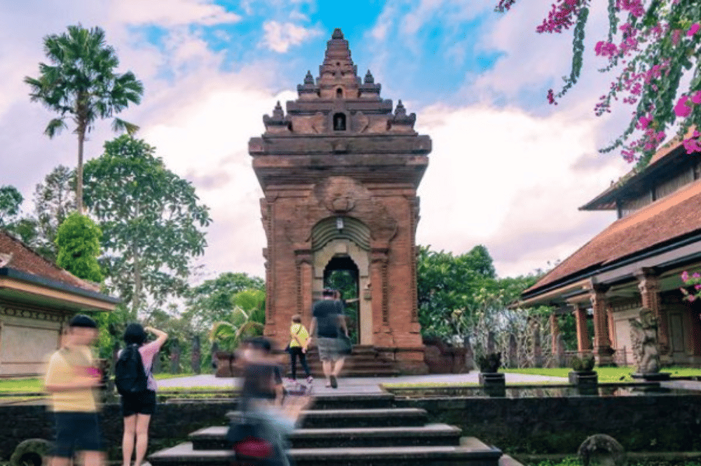 15. 24 Wisata Ubud yang Ikonik dan Menarik Dikunjungi.png
