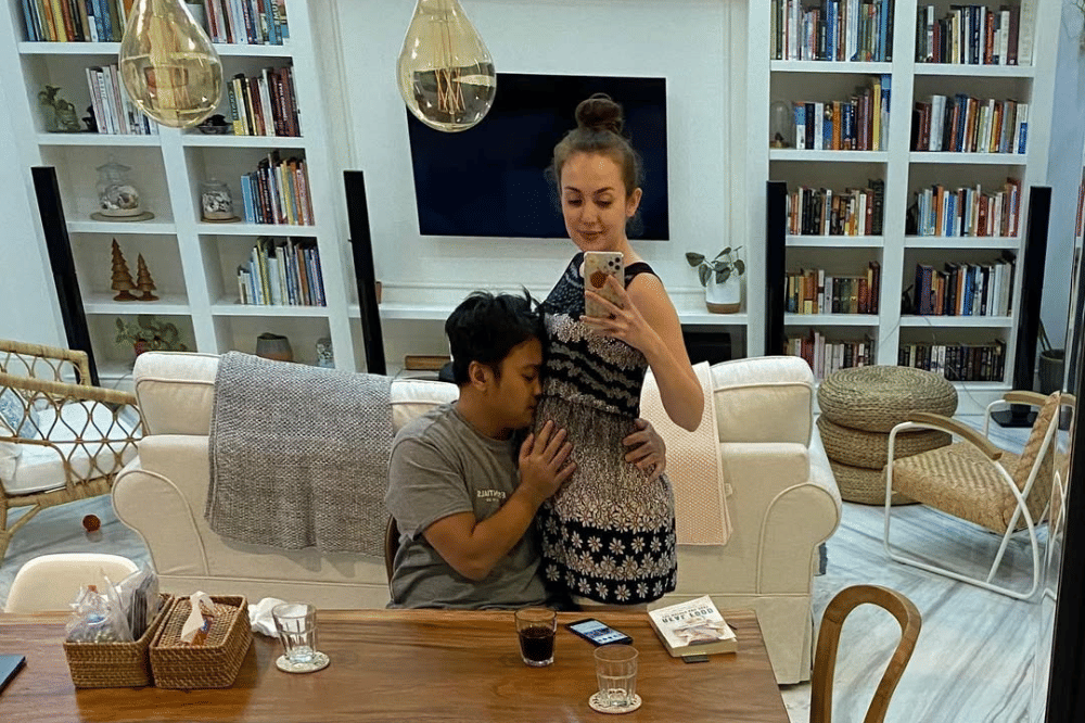 Artis yang Berhasil Hamil setelah Bertahun-Tahun Menikah 5.png