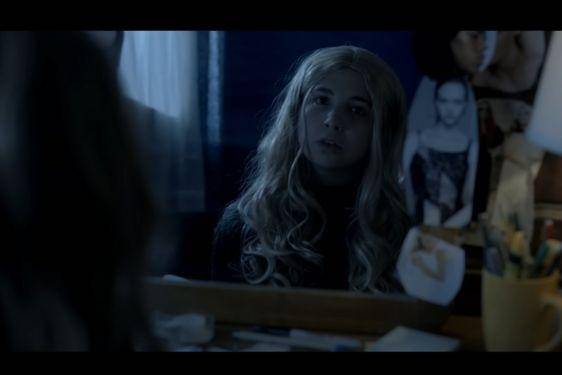 Lirik Lagu 'Prom Queen' Beach Bunny dan Artinya, Upaya Menerima Diri