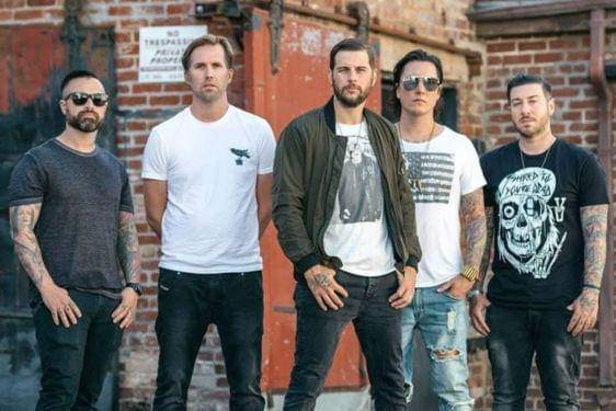 Lirik Lagu 'Gunslinger' Avenged Sevenfold dan Artinya 2.jpg