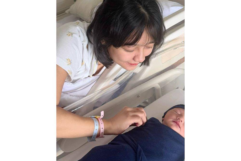 Yona dan Baby Aslan.jpg