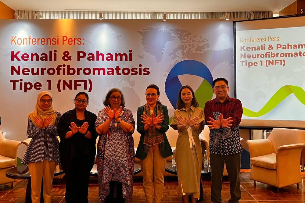 Pemateri sosialisasi NF1