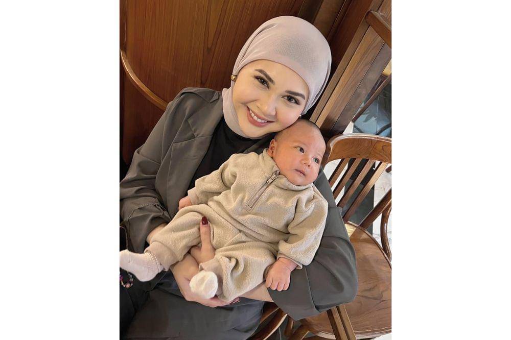 kesha dan baby danish 2.jpg