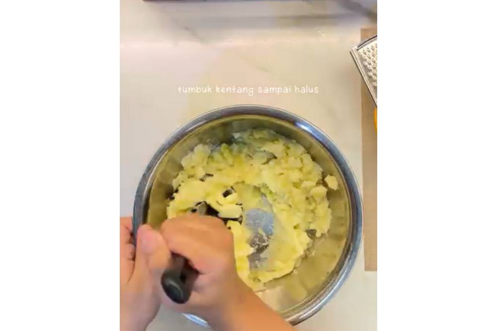 Tumbuk kentang