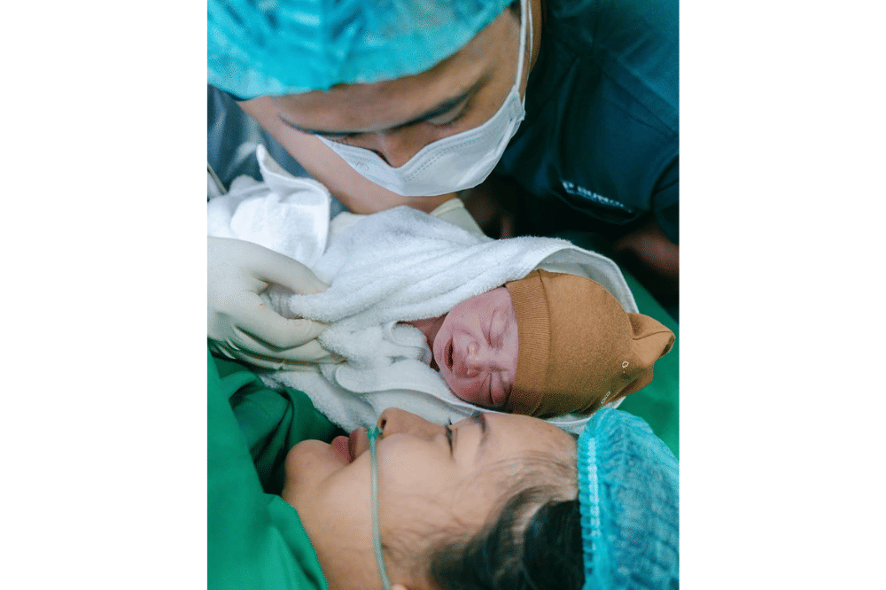 Foto Baby Meru Keponakan Vidi Aldiano yang Tinggal di Bali 2.png