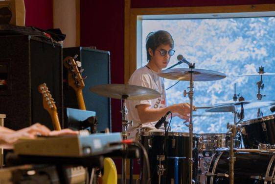 13 Foto Transformasi El Rumi dari Kecil hingga Sekarang