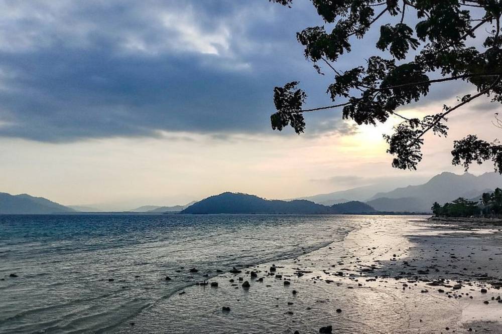 6. 15 Pantai di Lampung yang Menarik Dikunjungi Bersama Keluarga.png