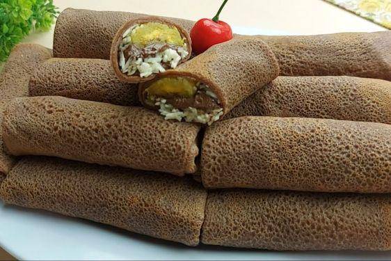 Resep Dadar Gulung Cokelat Pisang Keju, Camilan Manis Lumer di Mulut