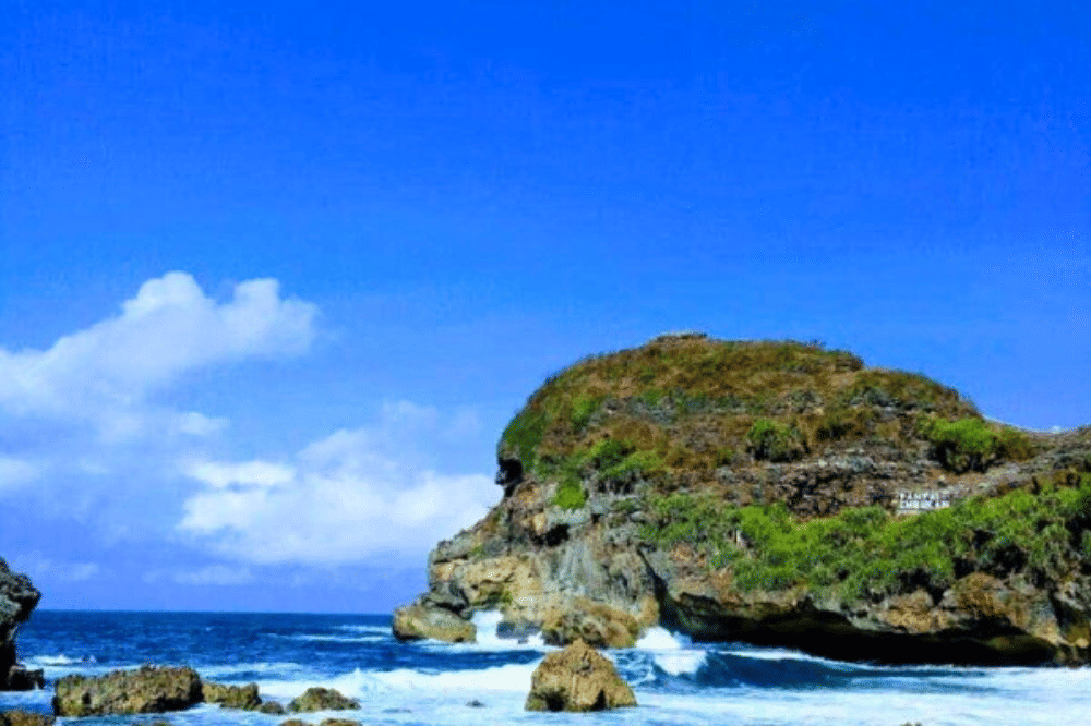 16. 20 Wisata Wonogiri Murah Meriah dengan Pemandangan Menakjubkan.png