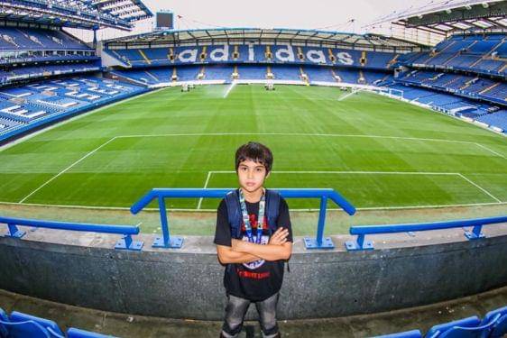 13 Foto Transformasi El Rumi dari Kecil hingga Sekarang