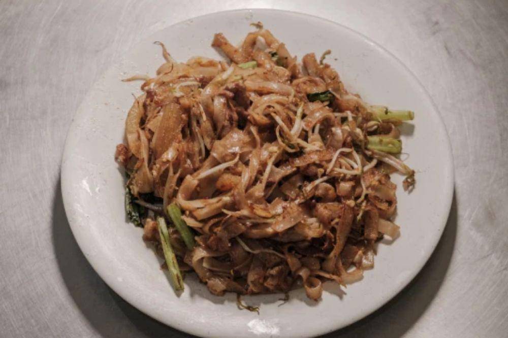 Kwetiau Sapi Kelapa Gading