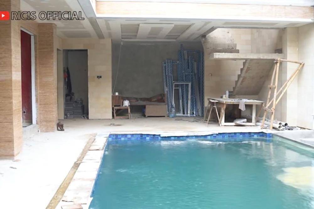 Progres rumah Ria Ricis