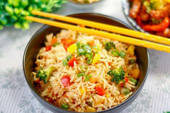 10 Kuliner Khas Vietnam, Wajib Dicoba Saat Liburan 9.jpg