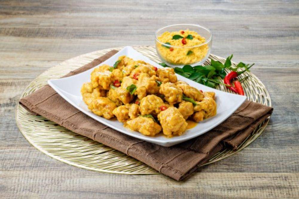 Resep Nasi Ayam Saus Telur Asin untuk MPASI 2.png