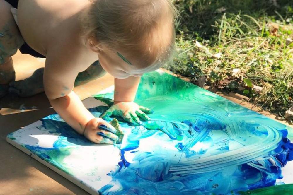 Baby painting .png