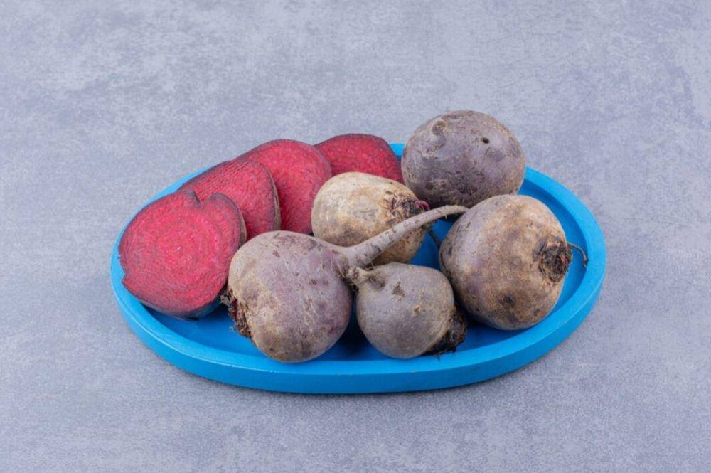 Buah Bit (freepik.com/azerbaijan_stockers)