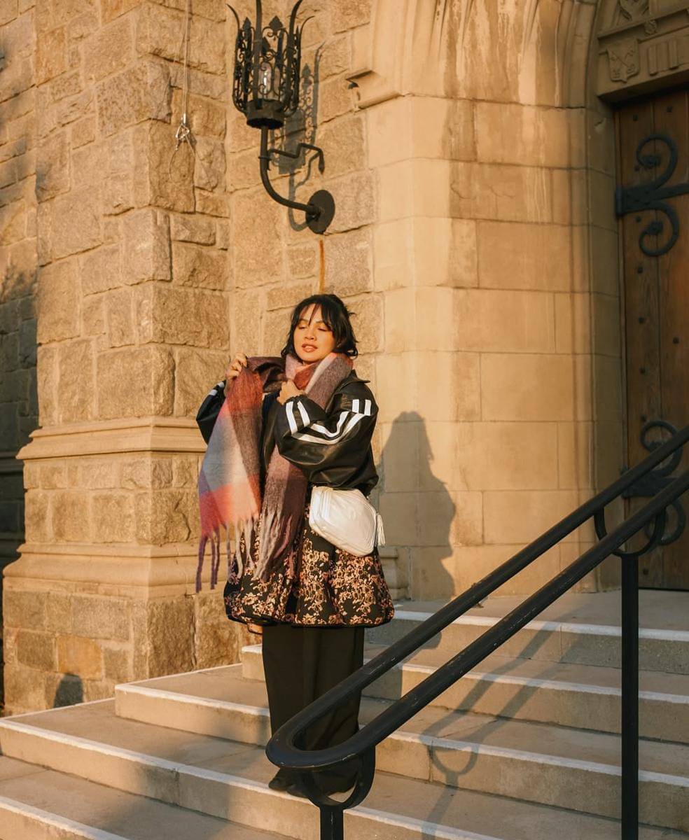 Fashion tumpuk ala Andien