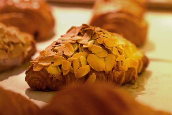 10 Toko Kue Jakarta Selatan Terdekat, Hits dengan Tampilan Kekinian 4.jpg