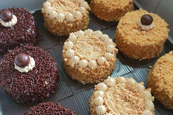 7 Toko Kue Cirebon Terdekat, Banyak Varian dan Bisa Custom 3.jpg