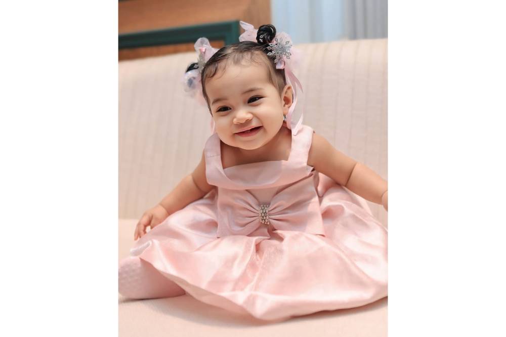 Foto Humaira dengan OOTDnya 3.png