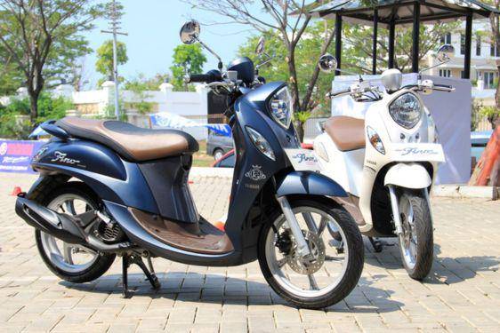 12 Rekomendasi Motor untuk Perempuan, Ringan dan Stylish