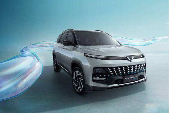 7 Daftar Mobil Hybrid di Indonesia Tahun 2025, Lengkap dengan Harganya 8.jpg