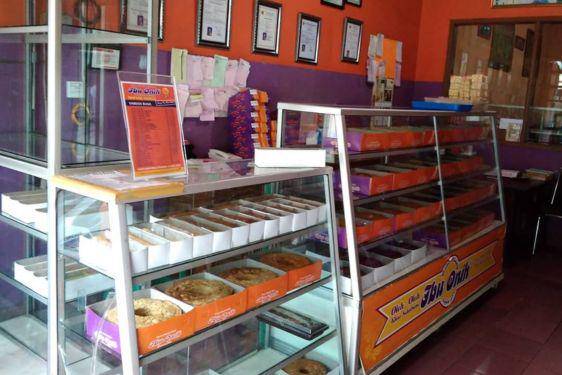 7 Toko Kue Sukabumi Terdekat untuk Oleh-oleh dan Acara Spesial