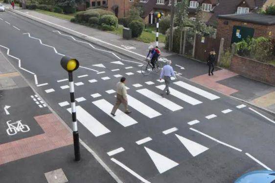Kenali 20 Jenis Marka Jalan dan Gambarnya, Jangan Sampai Salah Arti! 13.jpg