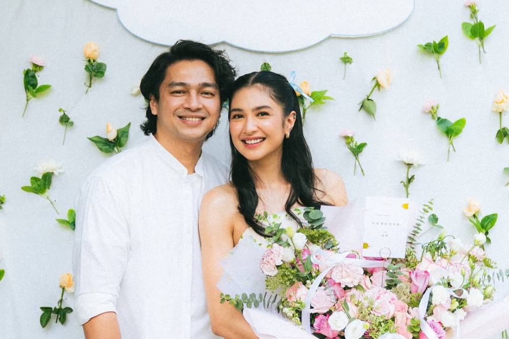 Kembali Bermusik, Mikha Tambayong Didukung Penuh oleh Deva Mahenra.png