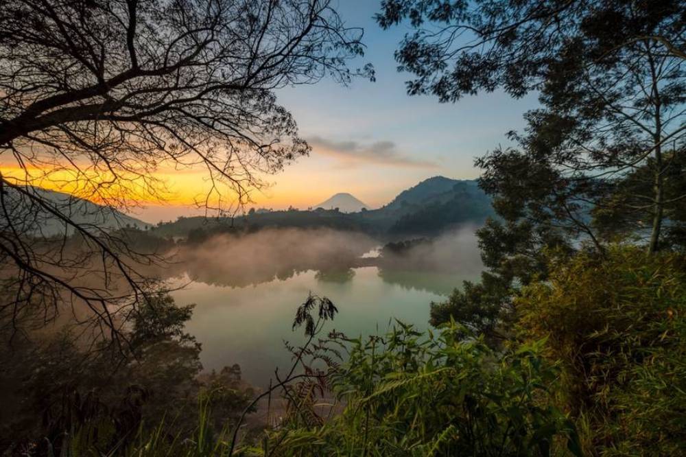 Telaga Warna.png